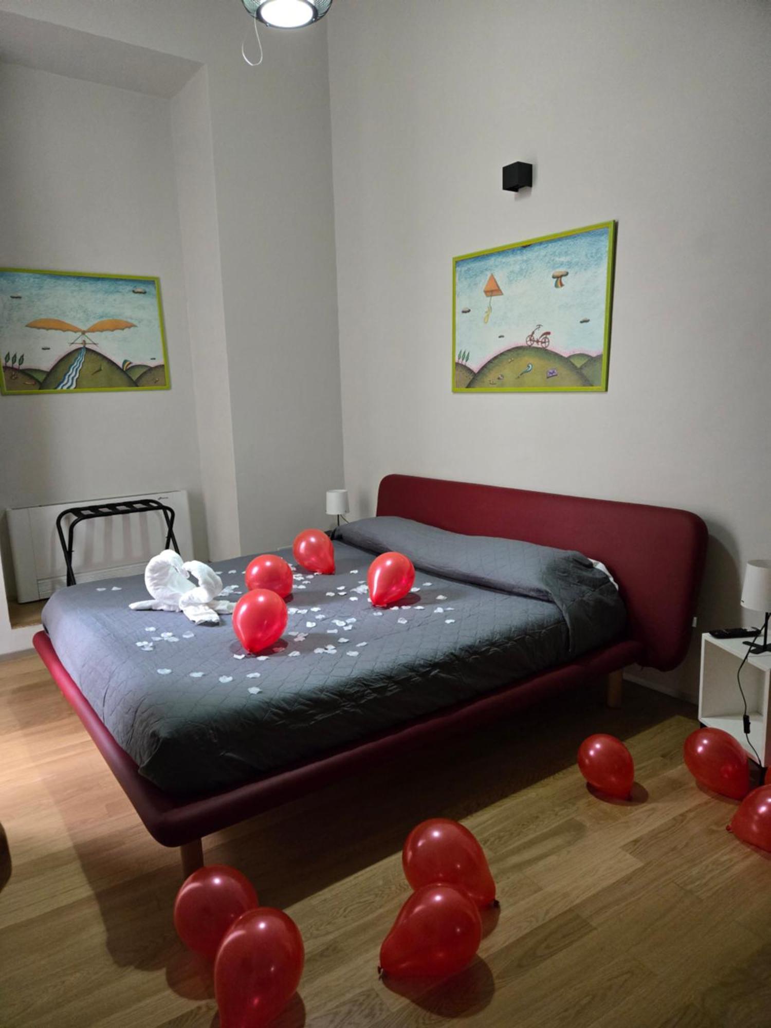 Da Lila A Ballaro Apartamento